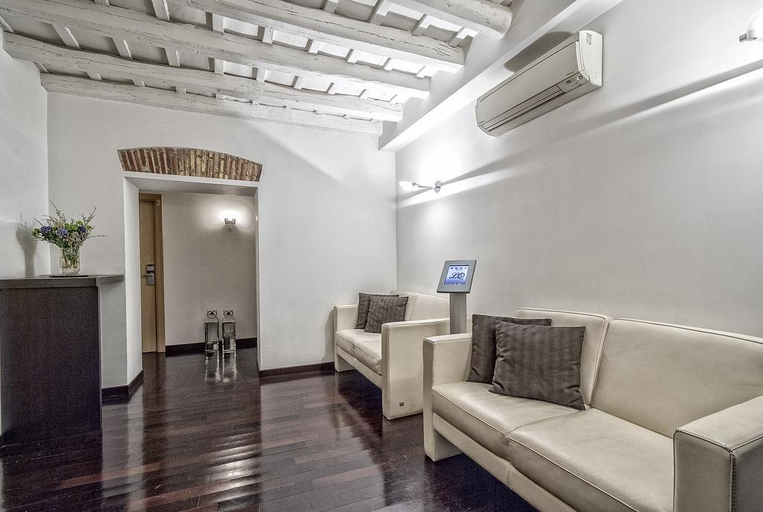 Exterior & Views 2, Kame Hall Luxury Rooms, Rome