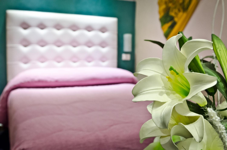 Bedroom 27