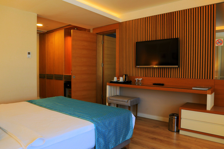 Bedroom 3, Rawda Resort Hotel Altinoluk, Edremit