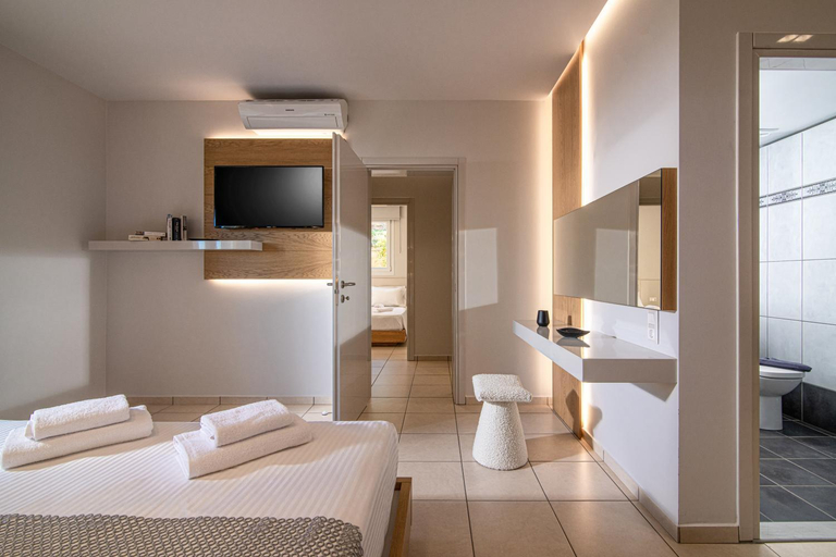 Bathroom, Filia Luxury Suites, Crete