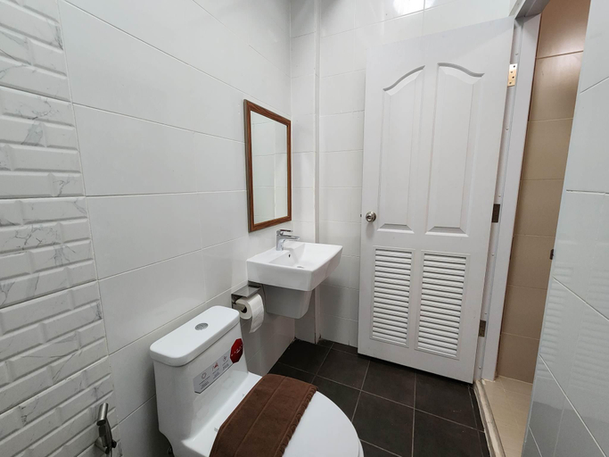 Bathroom 1