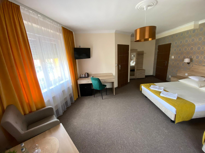 3, Pasja Noclegi B&B, Wołów