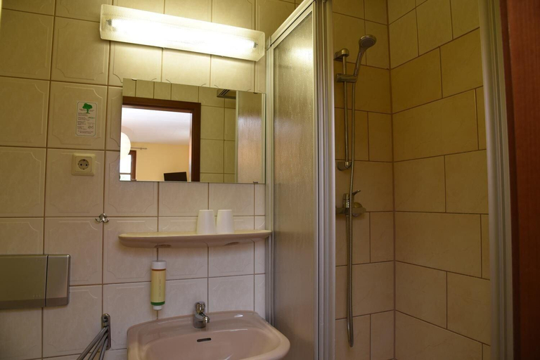 Bathroom 3, TIPTOP Edelhof, Saalfeld-Rudolstadt