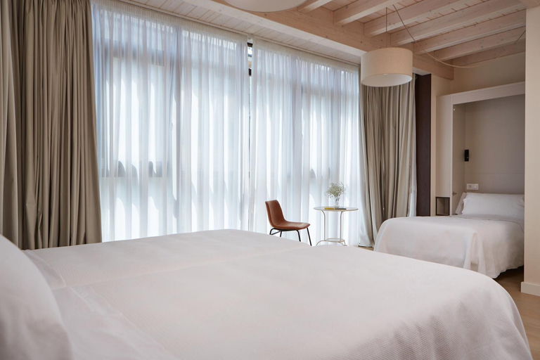 Bedroom 2, Hotel Trina 20, Lugo