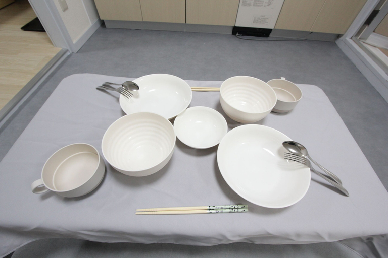 Others 5, LUANA Shinnakano, Nakano City