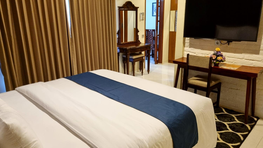 Bedroom 18
