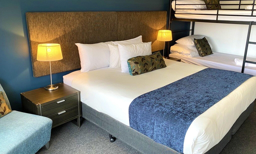 Bedroom 4, Golden Age Motor Inn, Queanbeyan