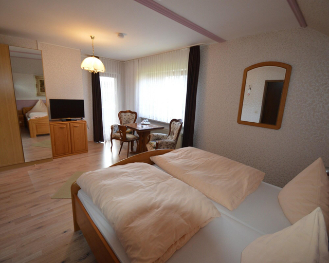 Bedroom 3, Pension Waldesruh, Westerwaldkreis