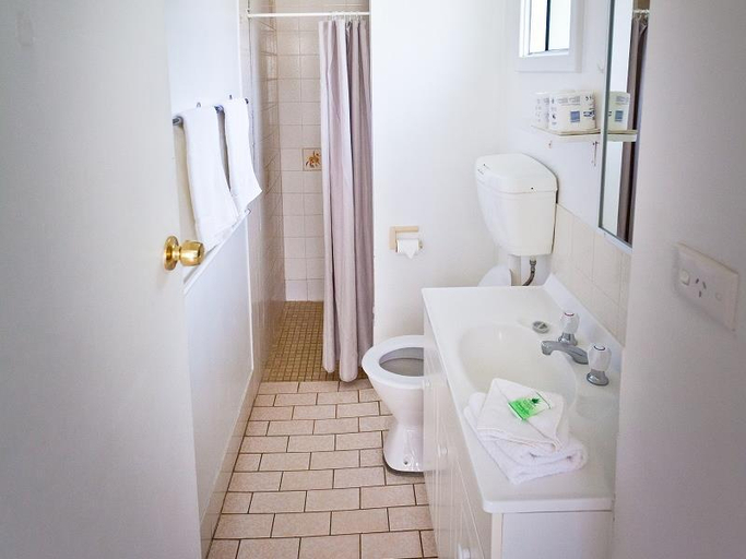 Bathroom 4, Albany Havana Villas, Albany