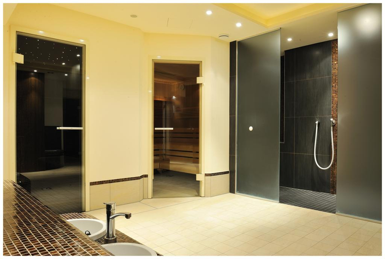 Bathroom, Dappers Hotel Spa Genuss, Bad Kissingen