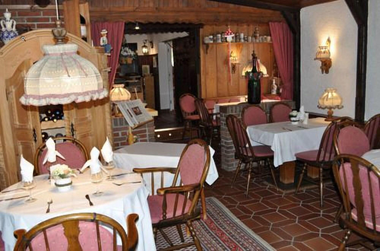 Food & Drinks, Hotel & Restaurant Bei Holzchen, Region Hannover