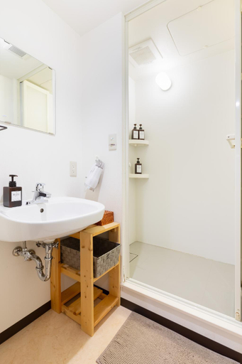 Bathroom 3, Nara Guest House 3F, Nara
