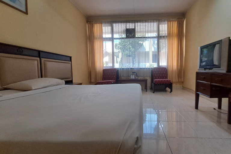 Bedroom 9
