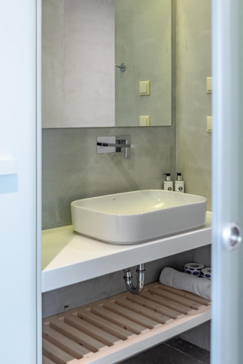 Bathroom 5, Sampatiki Suites - 4* Hotel With Breakfast & Spa, Peloponnese
