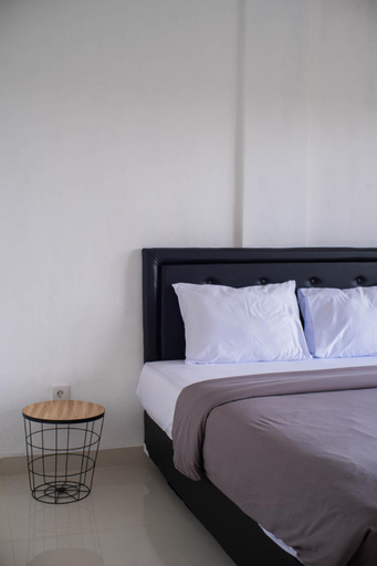 Bedroom 14