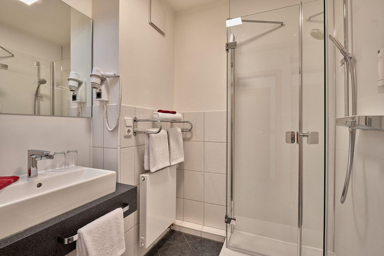 Bathroom 3, Pfeffermühle, Siegen-Wittgenstein