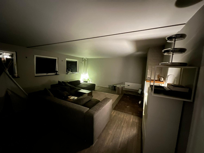 Others 2, Villa Saro, Kungsbacka