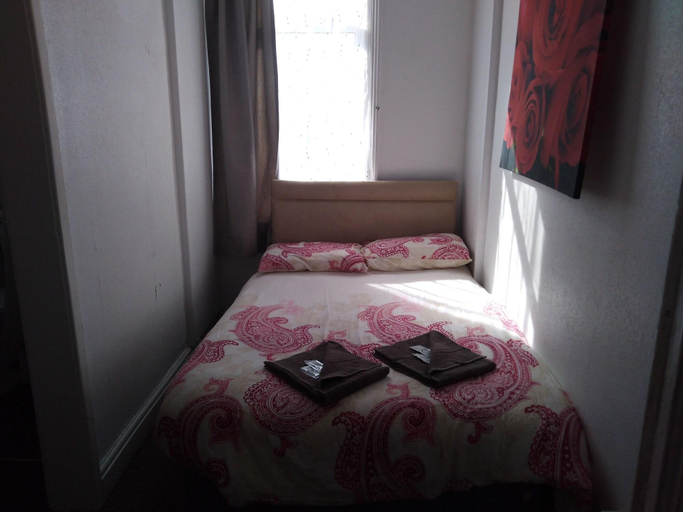 Bedroom 3, Seaview Hotel, Blackpool