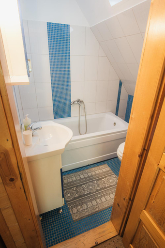 Bathroom 3, Casa de vacanta ROUA DIMINETII, Beclean