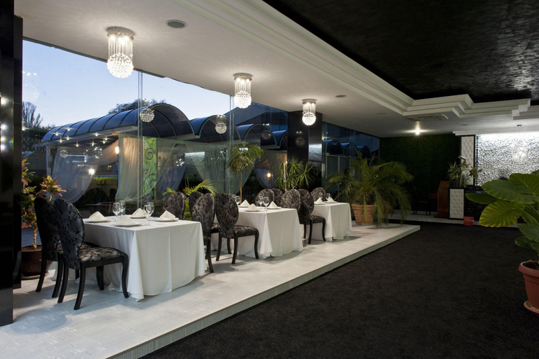 Food & Drinks 4, Hotel Shumen, Shumen