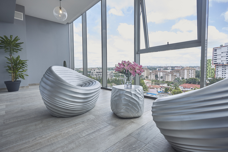 Others 5, Kwarleyz Residence, Accra