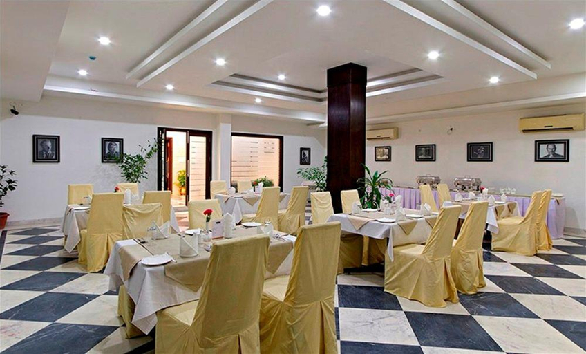Food & Drinks 4, Rnb Jaipur, Jaipur