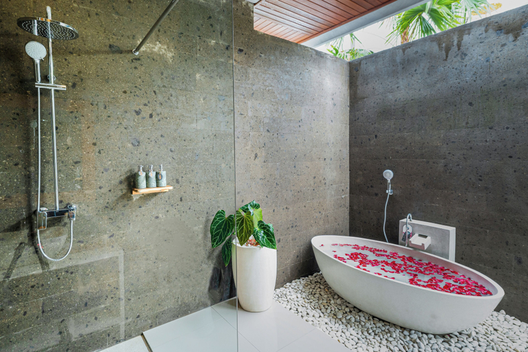 Bathroom 5, Arutala Private Villa, Gianyar