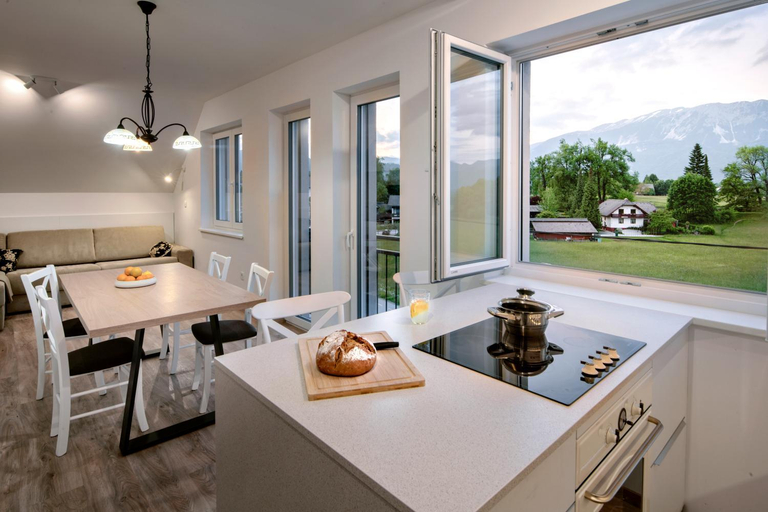 Kitchen, Vila Vernig, Bled