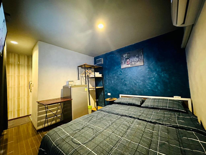 Bedroom 12