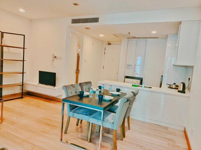 Dining Room 9