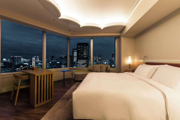 Bedroom 24