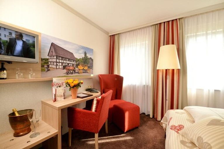 Bedroom 3, Lohmann's Romantik Hotel Gravenberg, Mettmann