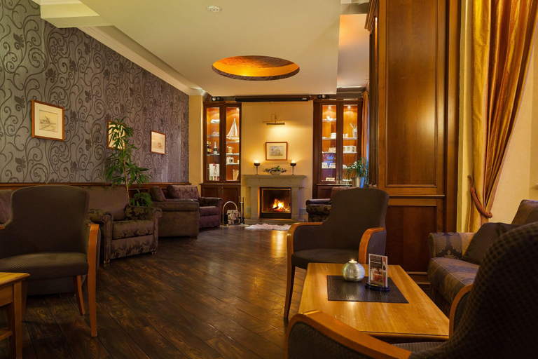 Public Area 2, Vier Jahreszeiten Kühlungsborn - Hotel, Rostock