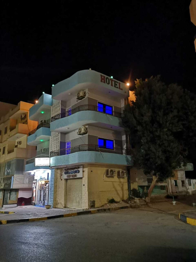 Exterior & Views 2, Four Seasons Hostel, Al-Ghurdaqah