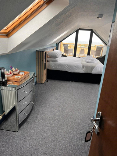 Bedroom 2, Dormy House Hotel, Norfolk