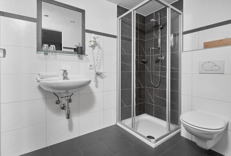 Bathroom, Apart Alessandro, Imst