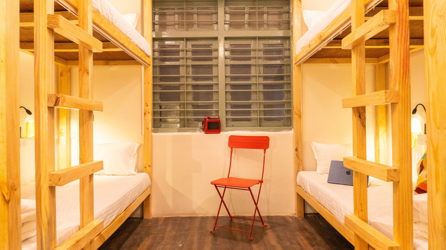 Others 5, Locomo Hostel Mini - 9 mins from airport, Mumbai Suburban