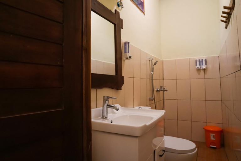 Bathroom 5