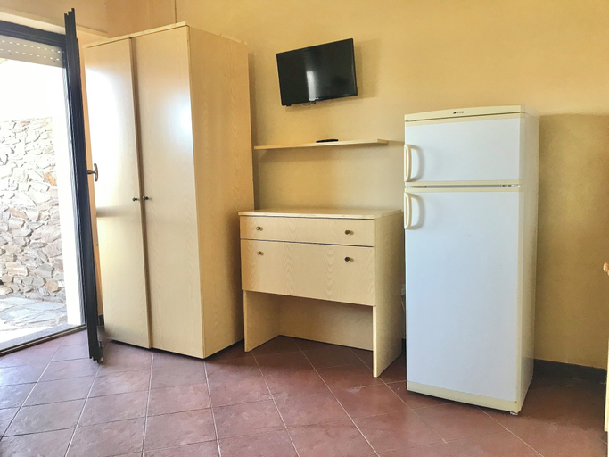 Wardrobe, Residence in Stintino 50 mt from the sea, Sassari