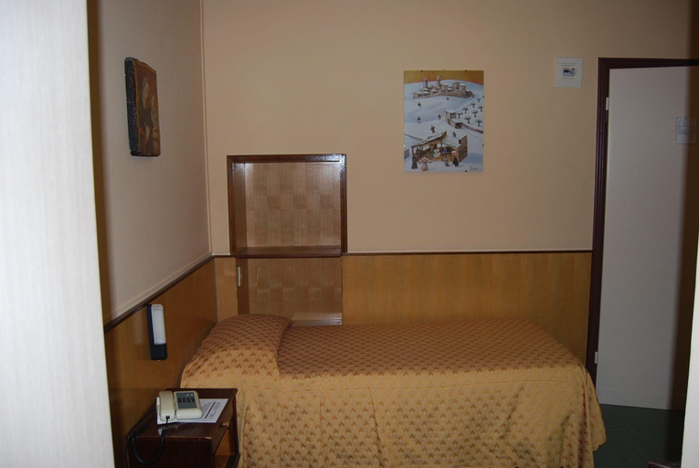 Bedroom 3, Cittadella Ospitalità, Perugia