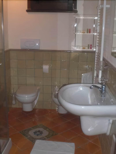 Bathroom 4, Agriturismo Cefalù - Guest House, Palermo