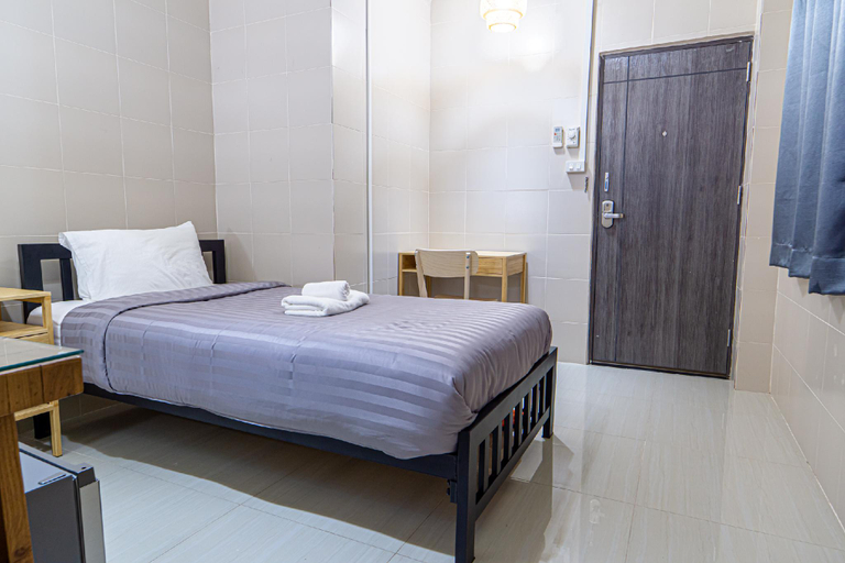Bedroom 8