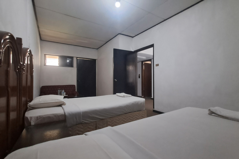 Bedroom 12