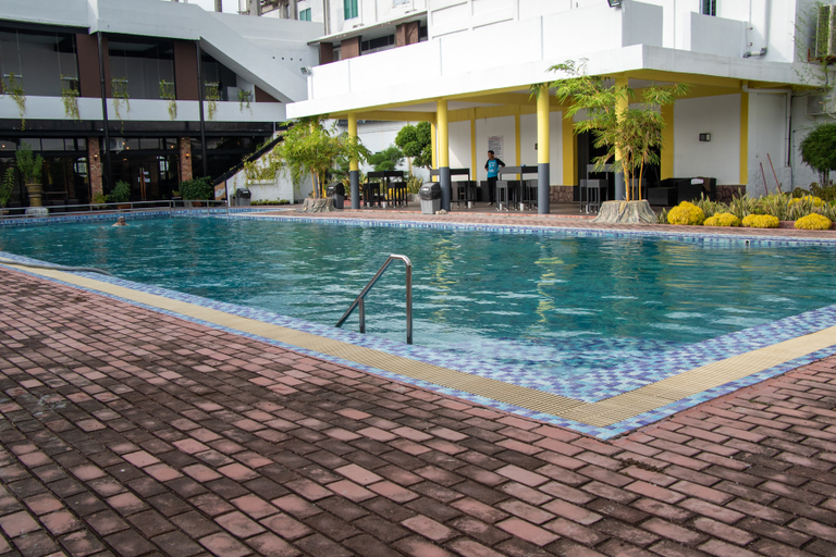 Sport & Beauty 2, 21 Karimun, Karimun