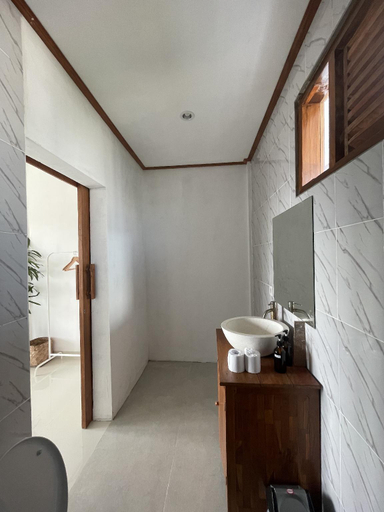 Bathroom 5