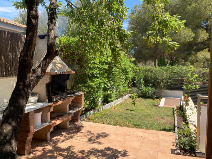 Others 4, Villa Dacar, Barcelona