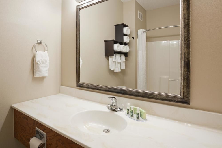 Bedroom 4, GrandStay Residential Suites - Rapid City, Pennington