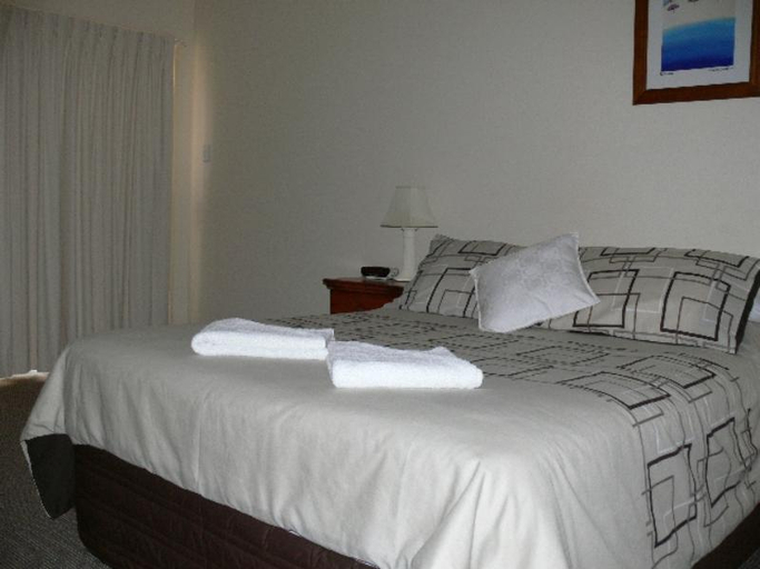 Bedroom 3, Meridian Resort Beachside, Greater Taree
