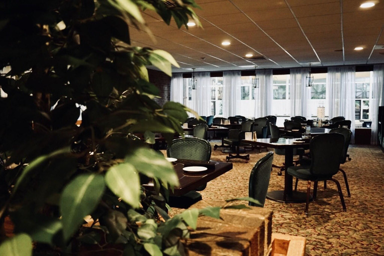Food & Drinks 5, Ramada Conference Center Altoona, Blair