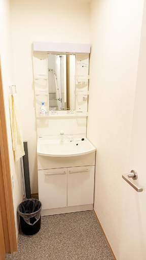 Bathroom 8